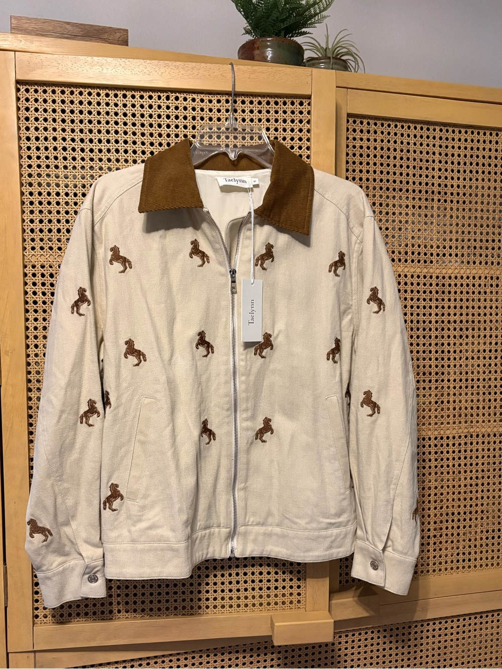NWT  embroidered horse barn coat jacket S